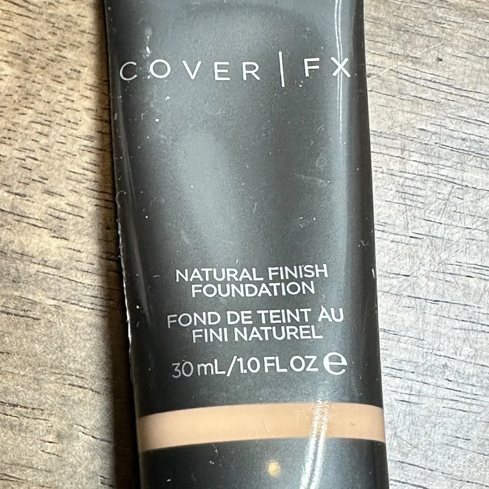 NEW Cover FX Natural Finish Liquid Foundation (Unopened, No Box)